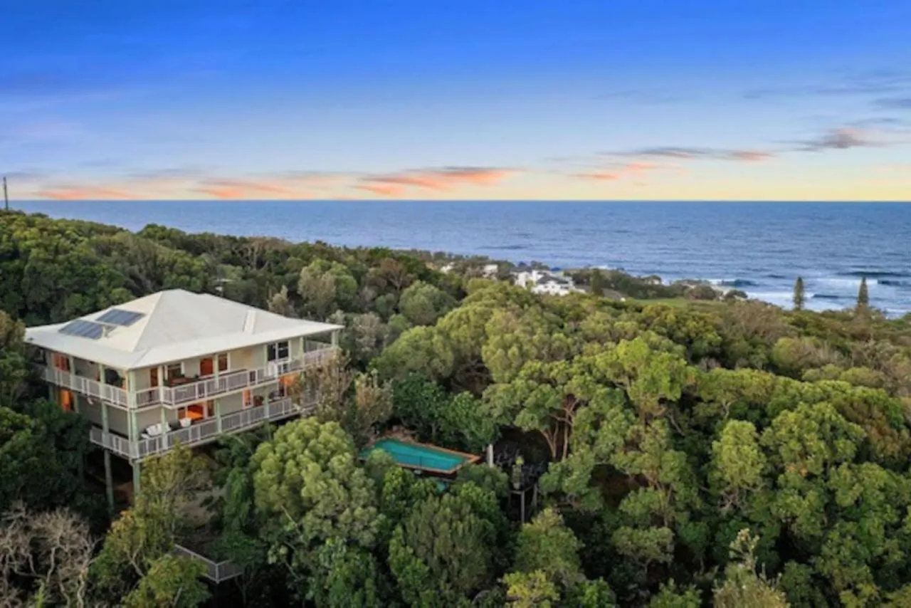 Villa Breathtaking Panoramic Ocean Views Yaroomba Сasa de vacaciones